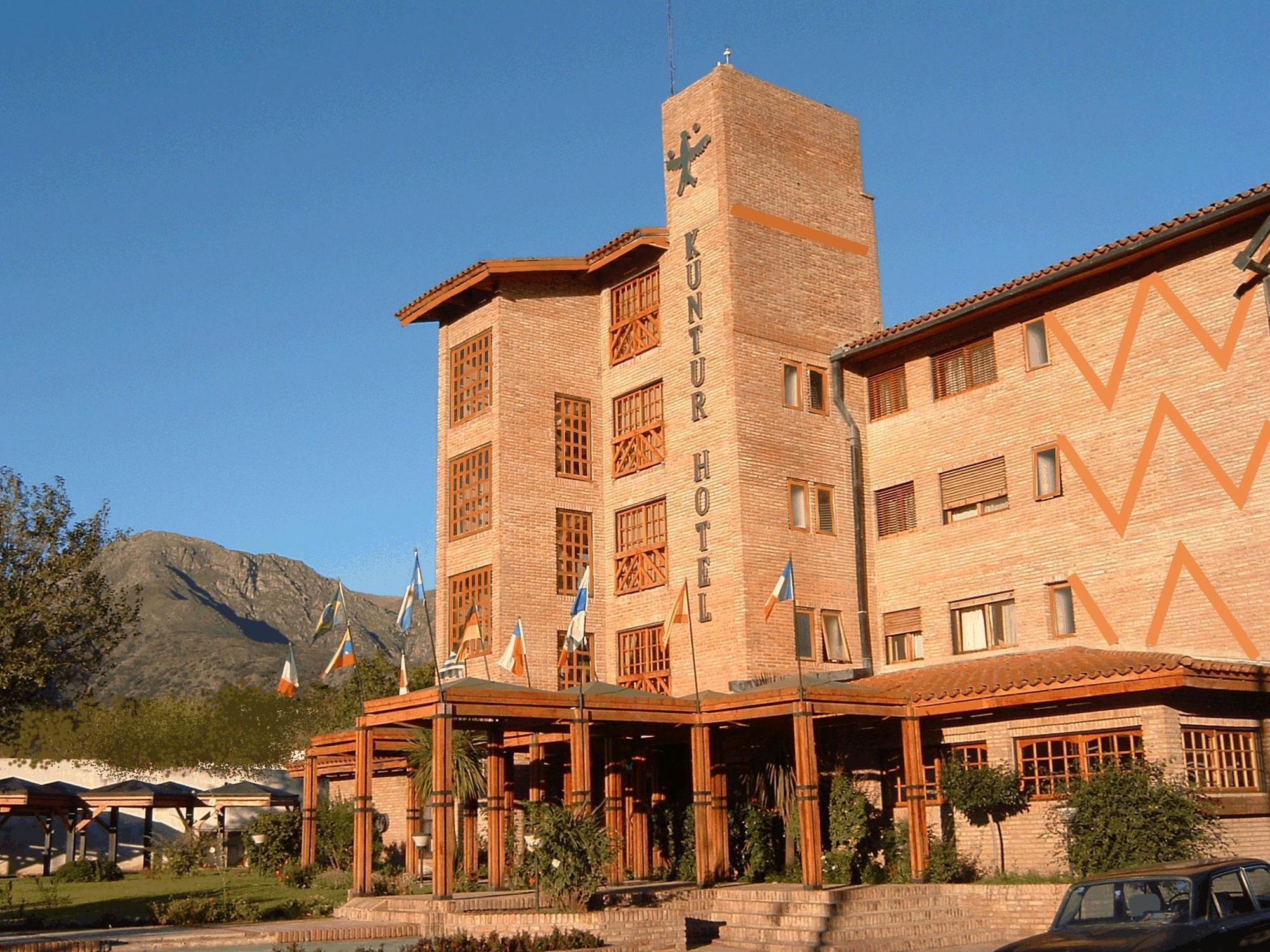 Kuntur Hotel Capilla del Monte Bagian luar foto