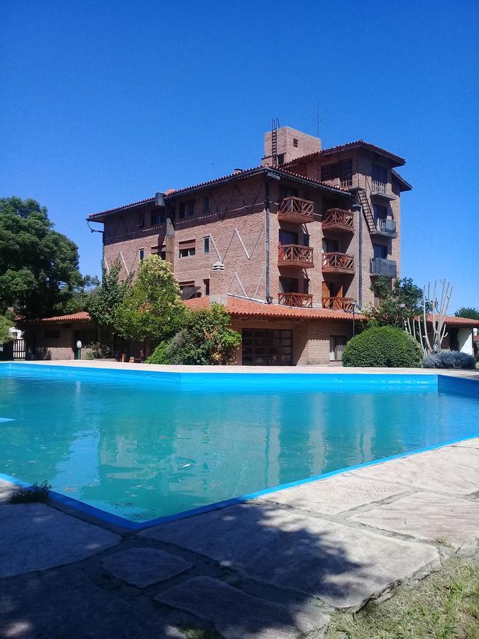 Kuntur Hotel Capilla del Monte Bagian luar foto